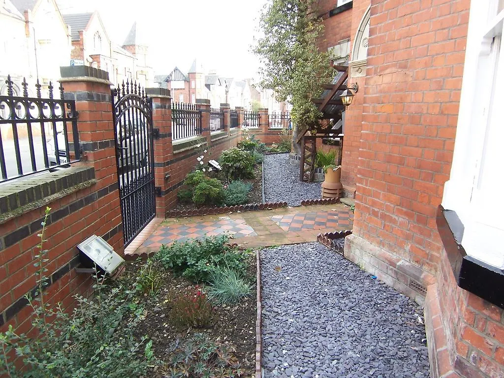 The Hollies Hotel Bridlington Guest house