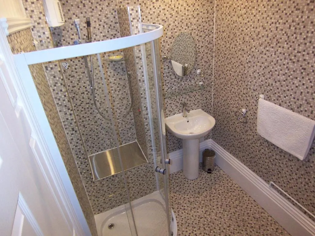 The Hollies Hotel Bridlington Guest house